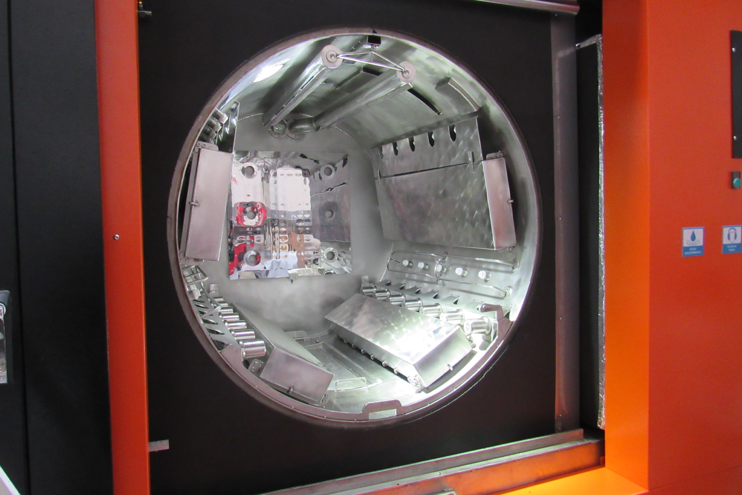Single Chamber, Basınçlı, Ultrasonik Vakum Kurutmalı Temizleme Makinesi
